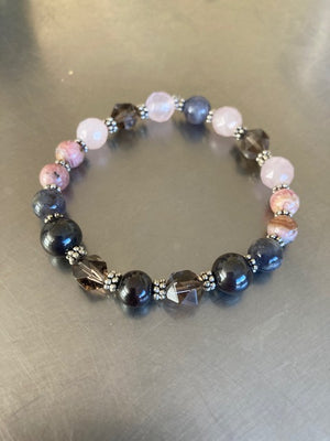 Mom, Daughter and Grandma All Find Healing in Cancer Bracelet