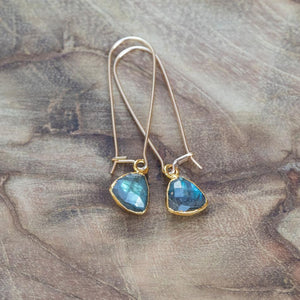 I Attract All I Desire: Radiant Labradorite Gold Earrings for Healing and Transformation