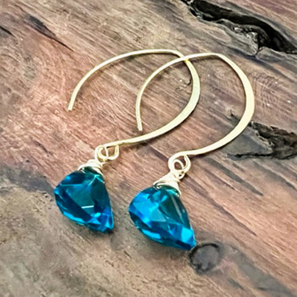 Handcrafted Peacock Blue Beadwork Huichol Waterfall Earrings - Blue Diamond  Talisman | NOVICA